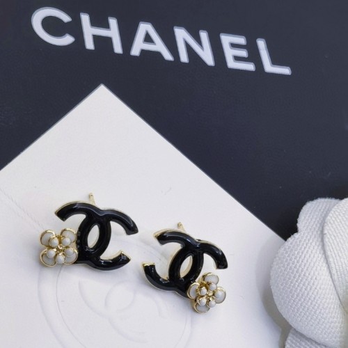 Chanel Luxury Womens Earrings