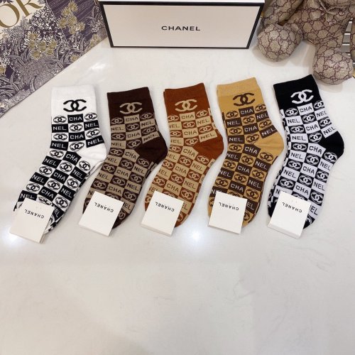 Chanel Socks 5 Pairs with Original Box Luxury Brand Breathable Chanel Sock