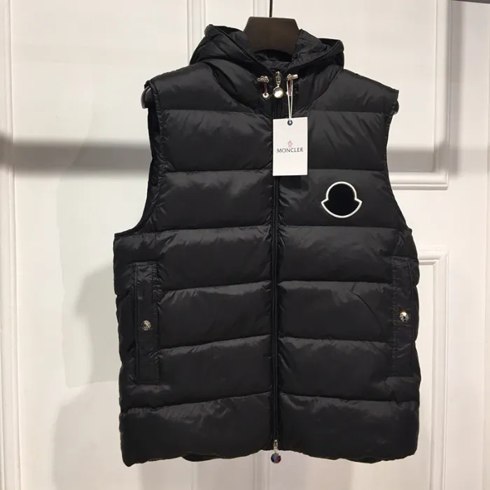 Moncler Design Mens Womens Winter Windprood Down Jackets Keep Warm 90% White Duck Down