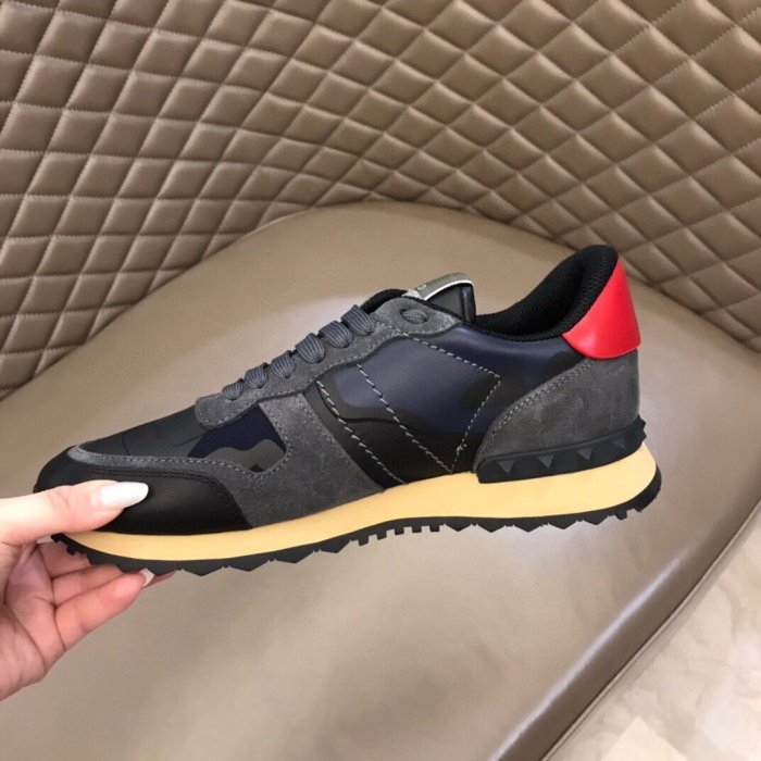 Valentino Men Shoes Fashion Design Luxury Brand ROCKRUNNER CAMOUFLAGE LAMINATED STUDDED SNEAKER with Original Box