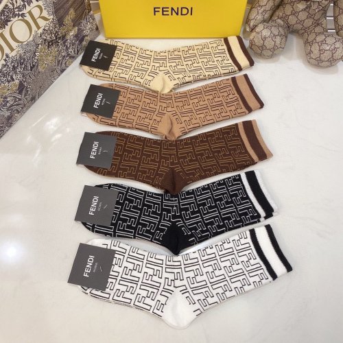 Fendi Socks 5 Pairs with Original Box Luxury Brand Breathable Fendi Sock