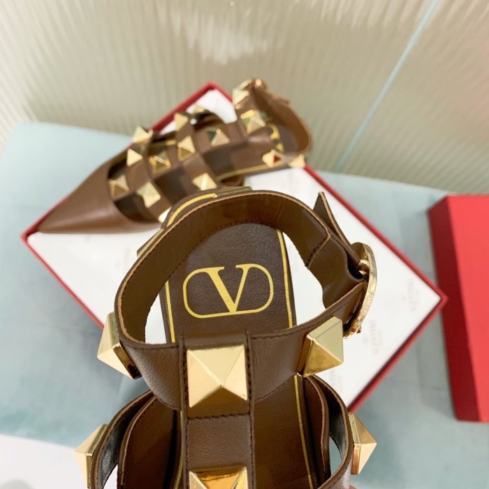 Valentino Women Shoes Mule Flip Flop Sandals ROMAN STUD CALFSKIN BALLET VW0S0BY5ZWMKG8 with Original Box FONDANT