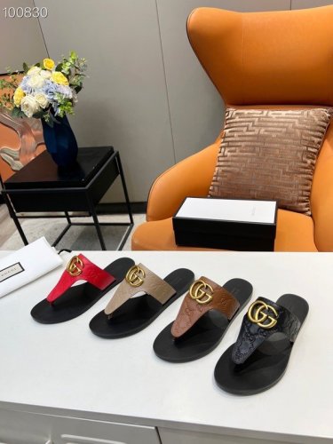 Gucci Womens Shoes Sandals Casual Design Luxury Brand Classic Leather thong sandal with Double G ‎497444 A3N00 1000 with Original Box