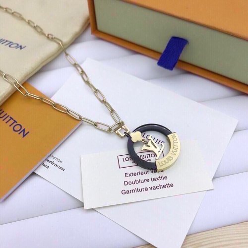 Louis Vuitton Luxury Men Womens Necklace