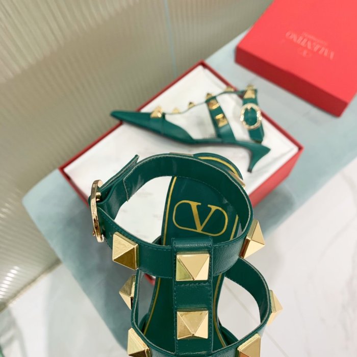 Valentino Women Shoes Mule Flip Flop Sandals ROMAN STUD CALFSKIN PUMP 40 MM with Original Box