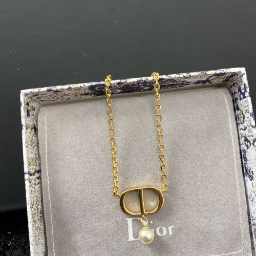 Dior Luxury Womens Necklace N342