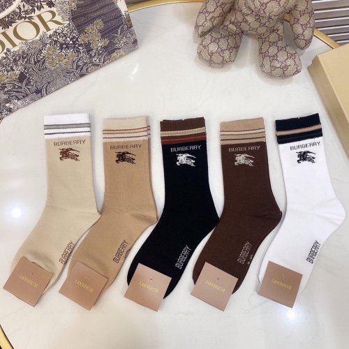 Burberry Socks 5 Pairs with Original Box Luxury Brand Breathable Burberry Sock