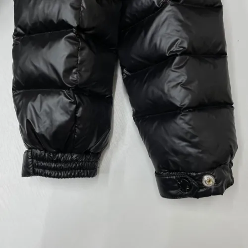 Moncler Design Mens Womens Winter Windprood Down Jackets Keep Warm 90% White Duck Down