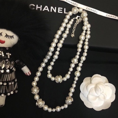 Chanel Luxury Womens Necklace