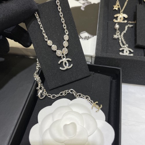 Chanel Luxury Womens Necklace XXL0128