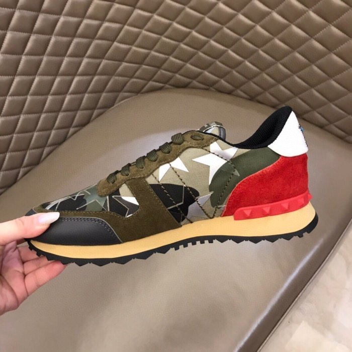 Valentino Men Shoes Fashion Design Luxury Brand ROCKRUNNER CAMOUFLAGE LAMINATED STUDDED SNEAKER with Original Box