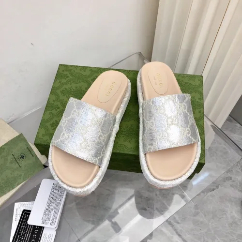 Gucci Womens Shoes Sandals Slides Slippers Luxury Brand Thick Sole Design Women's GG canvas slide sandal with Original Box 624695 H6320 9763