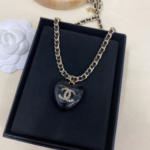 Chanel Luxury Womens Necklace N250
