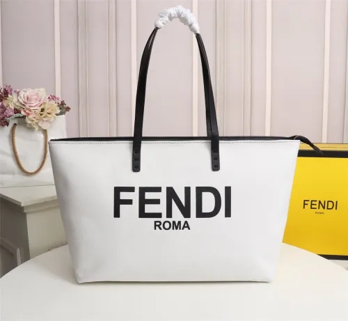 Fendi Womens Bag Totes ROMA SHOPPER