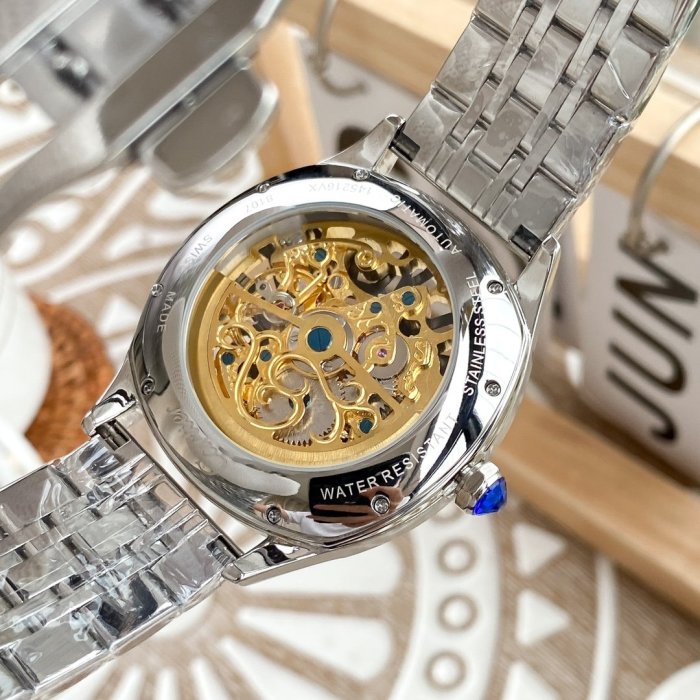 Cartier SA Watch Luxury Brand Design Fashion Type with Original Box