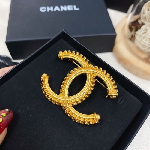 Chanel Luxury Womens Brooche YA061