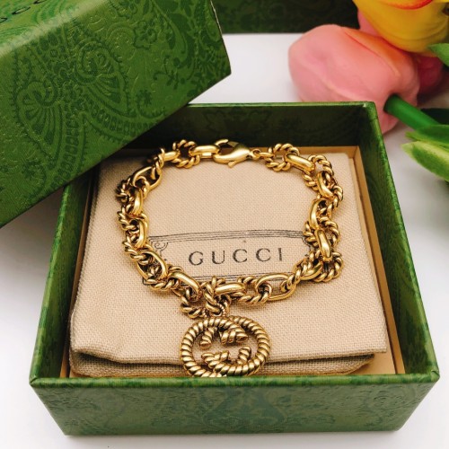 Gucci Luxury Men Womens Bracelet GSL0027