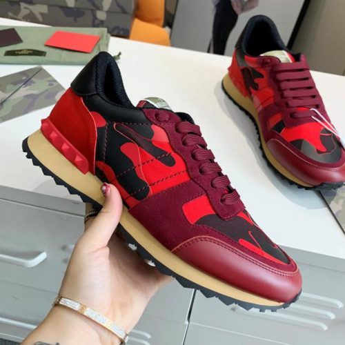 Valentino Men Shoes Fashion Design Luxury Brand ROCKSTUD CALFSKIN SNEAKER with Original Box