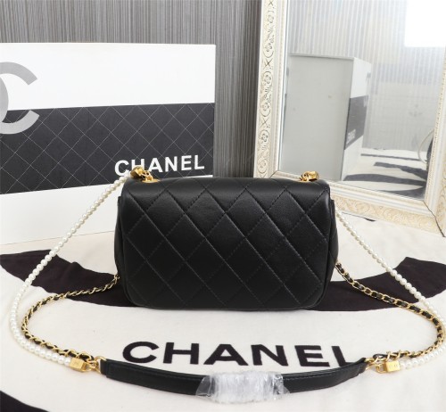 Chanel Womens Bags Crossbody Bag Flap Bag