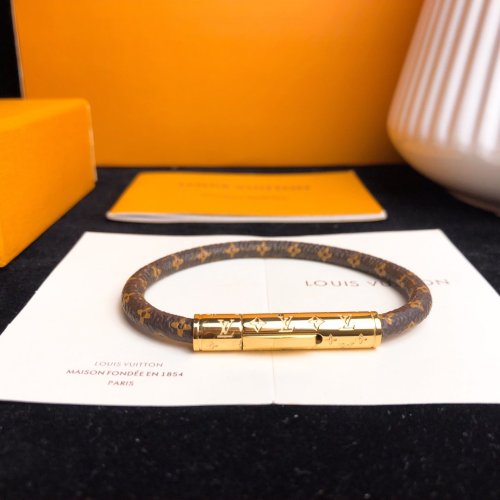 Louis Vuitton Luxury Womens Bracelet