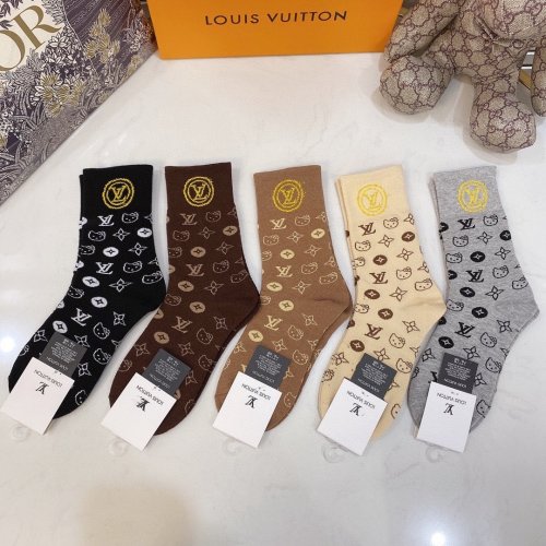 Louis Vuitton Socks 5 Pairs with Original Box Luxury Brand Breathable LV Sock