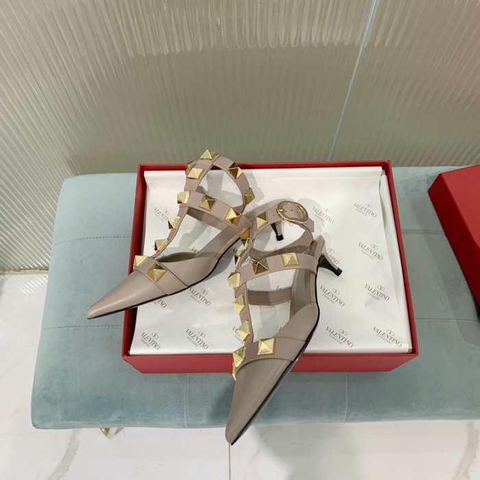 Valentino Women Shoes Mule Flip Flop Sandals ROMAN STUD CALFSKIN PUMP 40 MM with Original Box