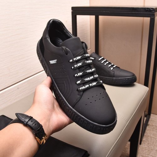 Philipp Plein Men Shoes Low Top Sneaker Fashion Design Luxury Brand