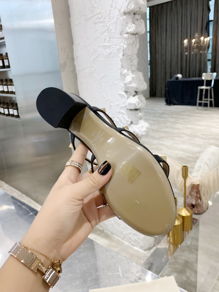 Valentino Women Shoes Mule Flip Flop Sandals ROMAN STUD SLIDE SANDAL IN QUILTED NAPPA with Original Box Luxury Brand