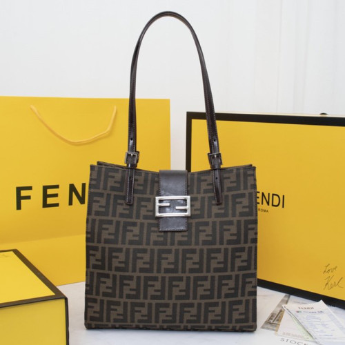 Fendi Womens Bag Shoulder Bags