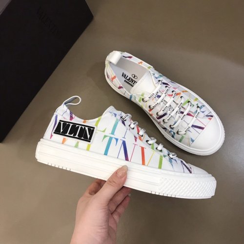 Valentino Men and Women Shoes Fashion Design Luxury Brand