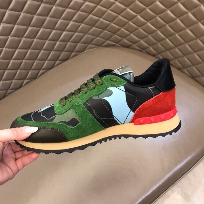 Valentino Men Shoes Fashion Design Luxury Brand ROCKRUNNER CAMOUFLAGE LAMINATED STUDDED SNEAKER with Original Box