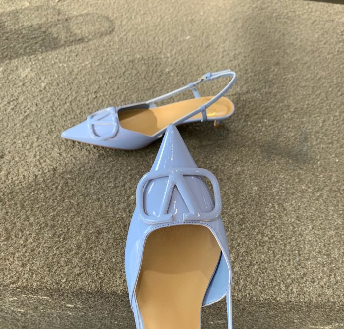 Valentino Women Shoes Mule Flip Flop Sandals VLOGO SIGNATURE CALFSKIN SLINGBACK PUMP 35MM with Original Box