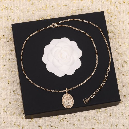 Chanel Luxury Womens Necklace