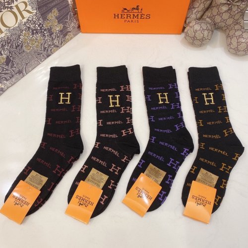Hermes Socks 4 Pairs with Original Box Luxury Brand Breathable Hermes Sock