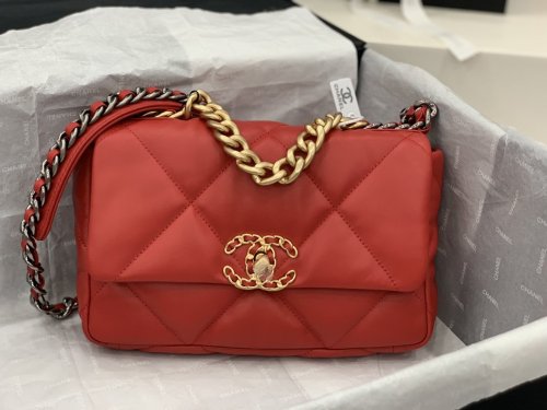 Chanel Womens Bags Shoulder Messenger Bags Chanel 19 Flap Bag Luxury Brand with Original Box
