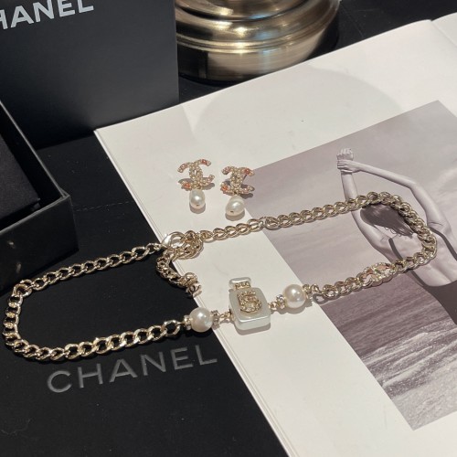 Chanel Luxury Womens Earrings Necklaces