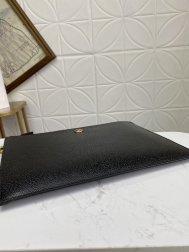 Gucci Mens Bags Clutch Pouch Luxury Brand Black Calfskin Textured Leather GG Marmont Pouch with Original Box 475317 DJ20T 1000