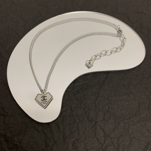 Chanel Luxury Womens Necklace