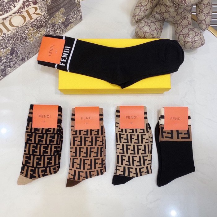 Fendi Socks 5 Pairs with Original Box Luxury Brand Breathable Fendi Sock