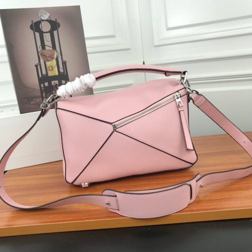 Loewe Womens Bag Puzzle Bag in Soft Grained Calfskin