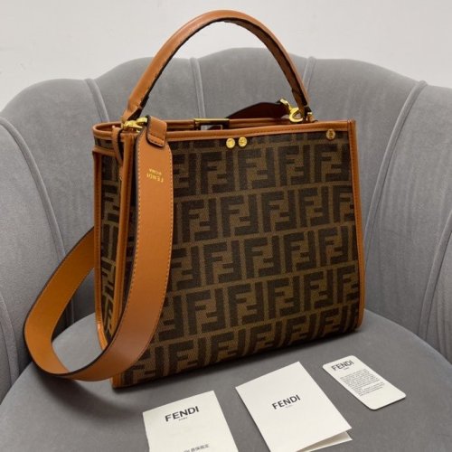 Fendi Womens Bag Crossbody Bag