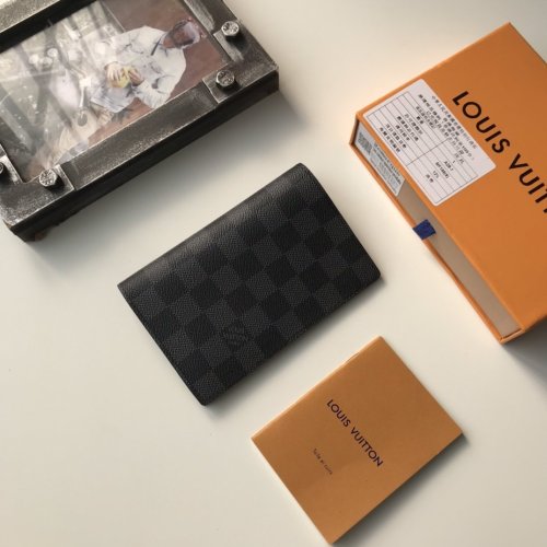 Louis Vuitton Mens Bag Wallet