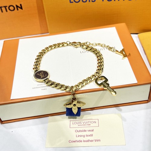 Louis Vuitton Luxury Men Womens Bracelet XB551