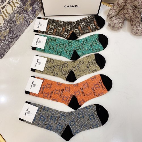 Chanel Socks 5 Pairs with Original Box Luxury Brand Breathable Chanel Sock