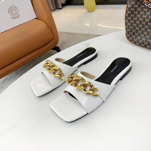 Versace Womens Shoes MEDUSA CHAIN FLAT LEATHER MULES