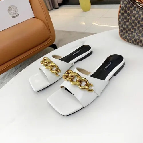 Versace Womens Shoes MEDUSA CHAIN FLAT LEATHER MULES