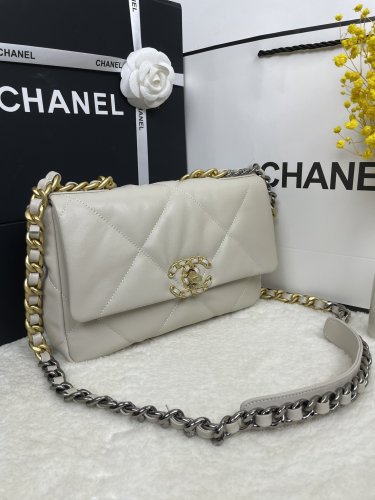 Chanel Womens Bags Shoulder Messenger Bags Chanel 19 Flap Bag Luxury Brand with Original Box