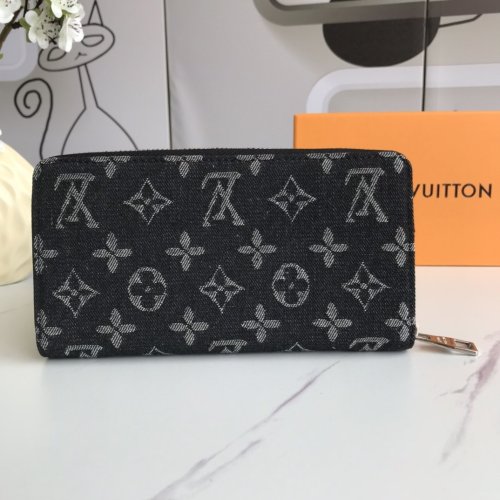 Louis Vuitton Women Bag Wallet