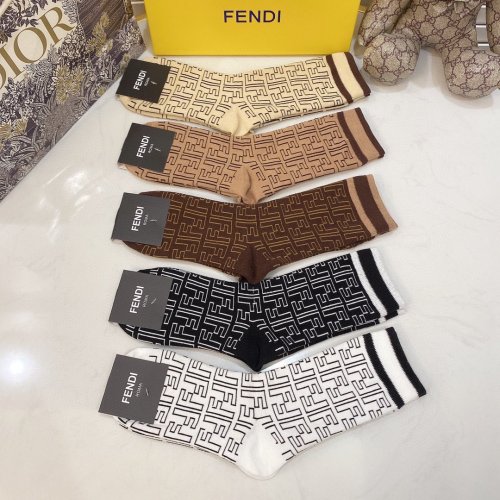 Fendi Socks 5 Pairs with Original Box Luxury Brand Breathable Fendi Sock