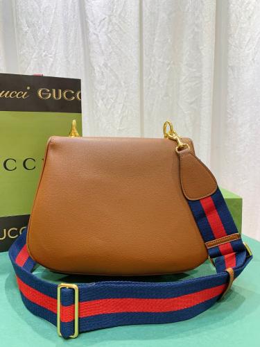 Gucci Womens Bags Shoulder Messenger Bag Luxury Brand Gucci Blondie medium shoulder bag with Original Box 699210 UXXAG 2671